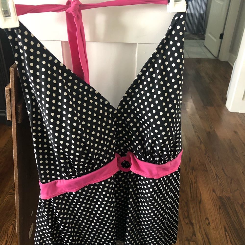 Bathing suit